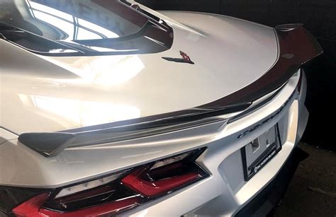 Pics First Look At The Z06 Accessory Spoiler In Visible Carbon Fiber