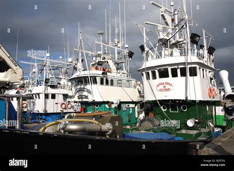 Commercial Fishing Line Stock Photos And Commercial Fishing Line Stock