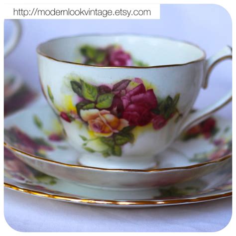 Country Roses Trio Country Roses Look Vintage Tea Cups Vintage