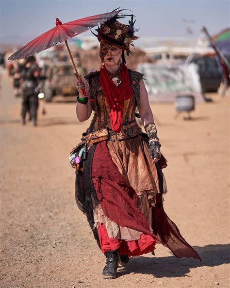 Wasteland Weekend 2019 Crazy Faces Costumes And Vehicles Of The World