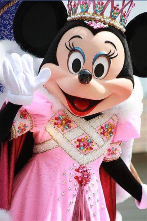 Pin By Patty Dewees On Adalie Mickey And Minnie Minnie Mouse