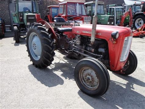 Massey Ferguson 35 1957 Agricultural Tractor Photo And Specs