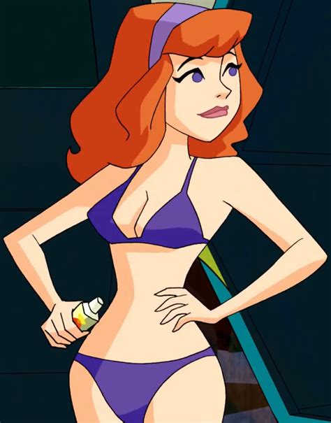 Trickle Microordinateur Caroline Daphne Scooby Doo En Bikini Estimation