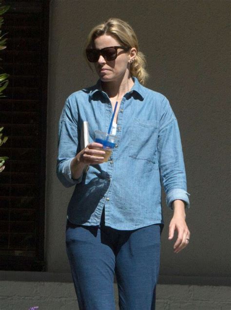 Elizabeth Banks In Jeans Out In Los Angeles Gotceleb
