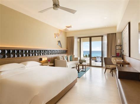 Fatures a queen size bed and twin beds in an additional bedroom separated by partition, 2. The 7 BEST All-Inclusive Resorts in Cancun (with Prices ...