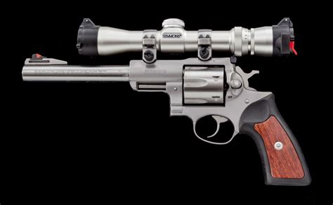 Scoped Ruger Super Redhawk Da Revolver