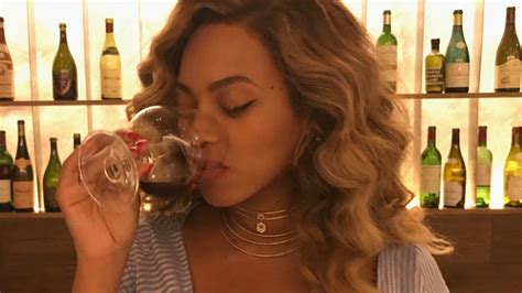 beyoncé is getting mommy shamed for drinking wine in photo glamour