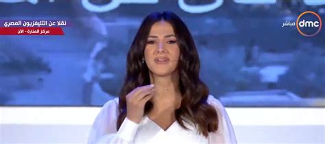 دنيا سمير غانم في أول أداء غنائي لها منذ وفاة والديها والسيسي يواسيها على الهواء Cnn Arabic