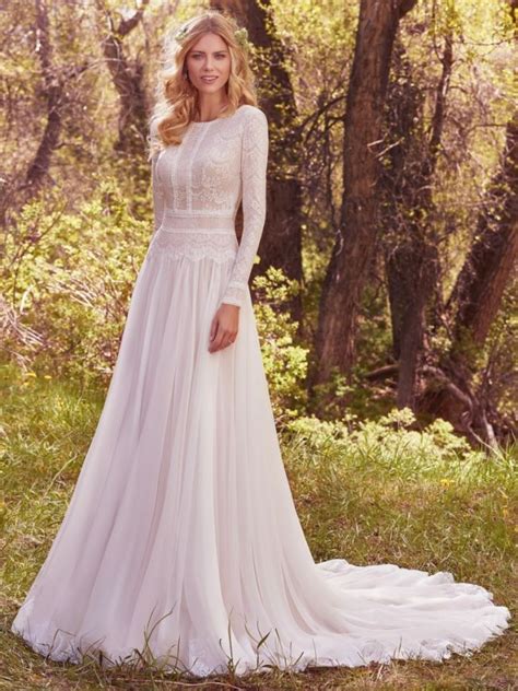 If the color of the item received is not what was ordered, you are qualified to get a full refund. Modest Wedding Dress from Fantasy Bridal. Modest, a-line ...