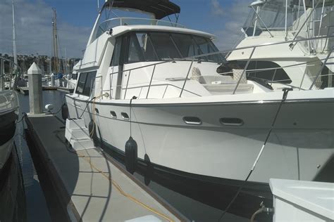 50 Bayliner Motor Yacht Yacht Charters Boat Rentals Yacht
