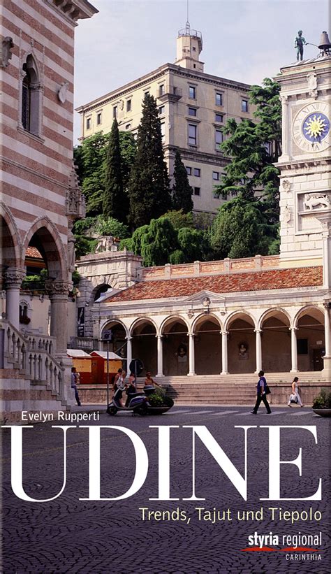 Here you can observe the slideshow of ancient and colourful historical buildings which impart the spirit of udine. Udine - eine Stadt mit venezianischem Flair http://www ...