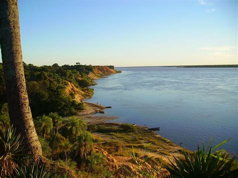 Barrancas De Bella Vista Sobre El Rio Parana Corrientes Argentina
