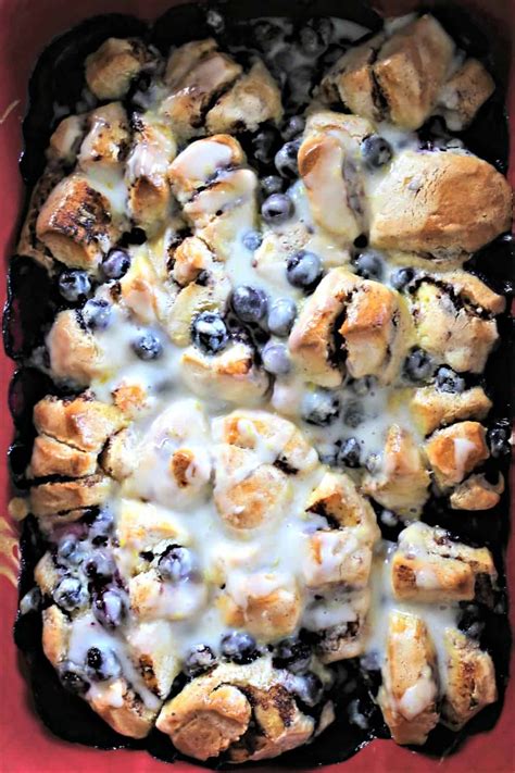 Pillsburys Blueberry Lemon Cinnamon Roll Breakfast Bake Recipe Is Like