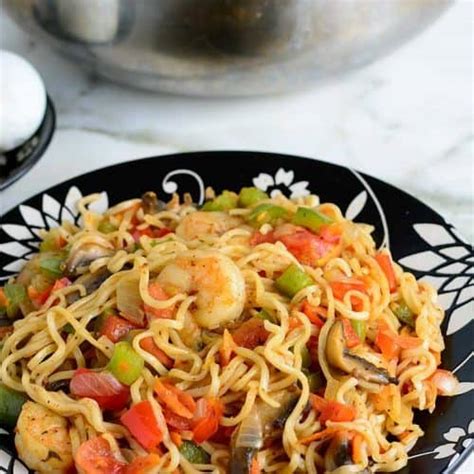 Instant Stir Fry Noodles With Shrimps And Vegetables Chef Lolas Kitchen