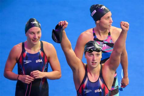 Katie Ledecky Anchors Usa To Fourth Straight 800 Free Relay World Title