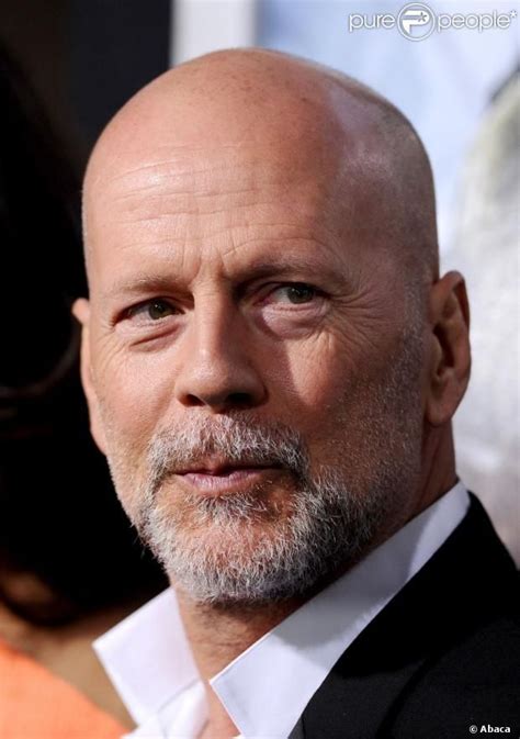 Pin By Sevtap Çoker On ~ Ünlüler~ Bald Men Bald With Beard Bruce Willis