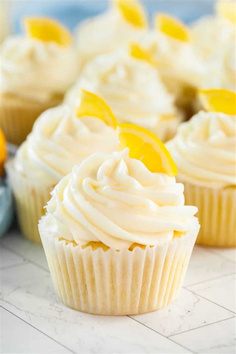 Lemon Cupcakes With Cream Cheese Frosting