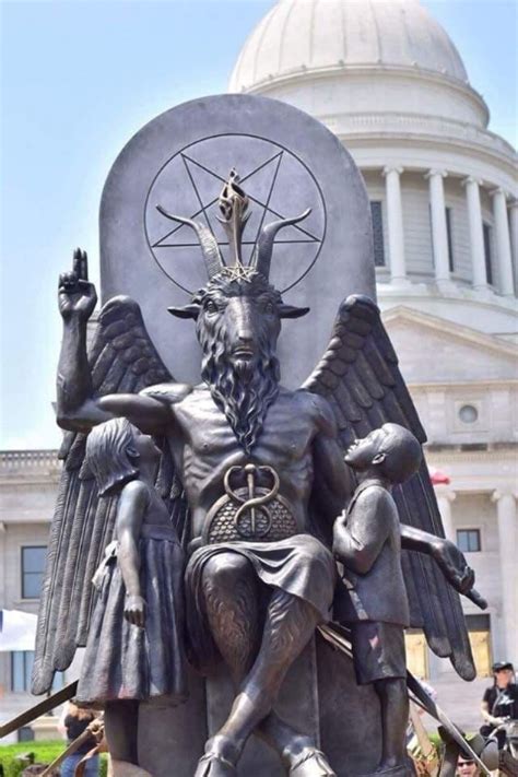 Church Of Satan Brings Statue Of Baphomet To Arkansas Capital In