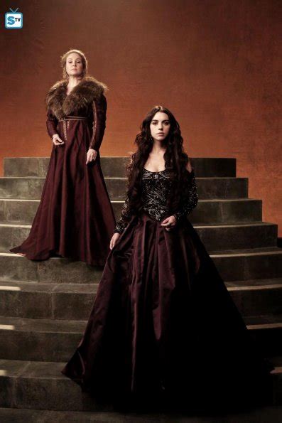 Reign Catherine And Mary Season 2 Promotional Picture Mary Queen Of