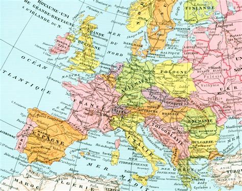 1933 Antique Geographic Map Europe Encyclopedia Larousse