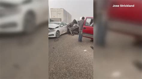 2 Kids Among 6 Dead After Dust Storm Causes 21 Vehicle Pileup On A
