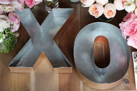 Projects like this look like you spent way more on them. DIY Floral Letters - Honestly WTF