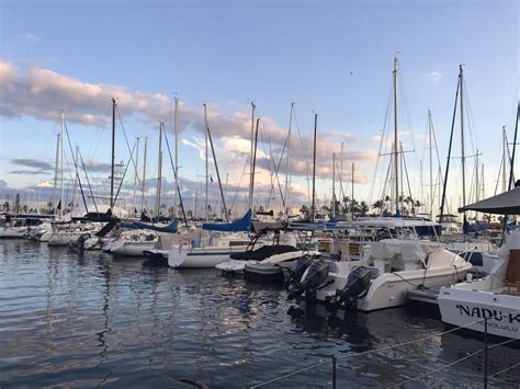 Waikiki Yacht Club 109 Photos And 39 Reviews Boating 1599 Ala Moana