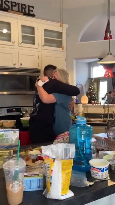Military Son Surprises Mom By Coming Home After Six Months For Christmas Jukin Licensing