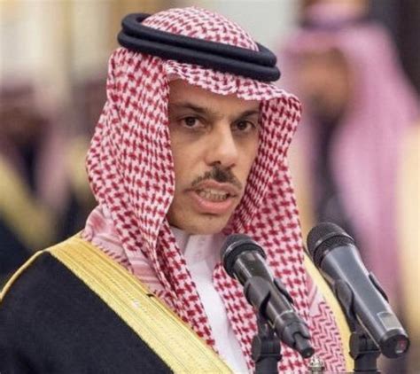 قال وزير الخارجية السعودي إن تطبيع العلاقات مع إسرائيل سيعود بـفائدة هائلة على المنطقة، لكنه اعتبر. محطات في مسيرة وزير الخارجية فيصل بن فرحان.. ومغردون ...