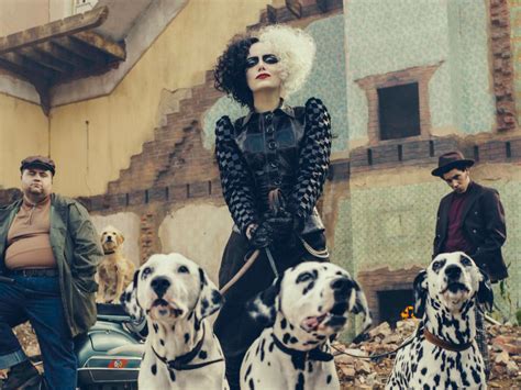 They really let craig gillespie and tony mcnamara write and make. First Cruella photo reveals Emma Stone's look | The Nerdy
