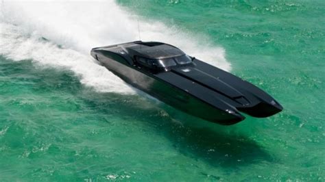 Zr48 Corvette Carbon Fiber Powerboat 2700 Hp 17 Million Dollars