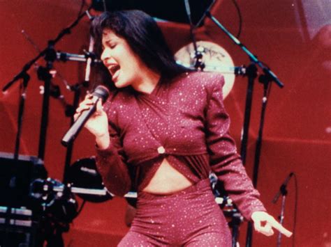 Comment Selena Quintanilla est-elle morte ? Les détails derrière son
