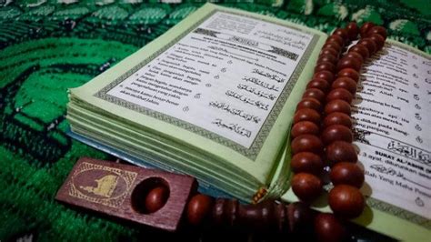 Surat At Takatsur Lengkap Arab Latin Dan Artinya