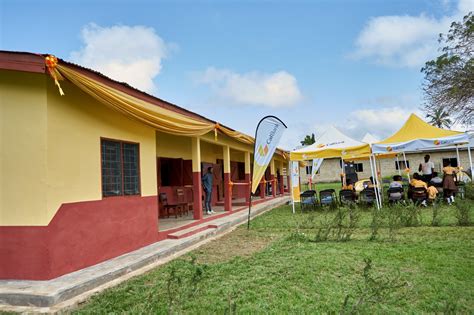 National Service Personnel At Calbank Invest Allowances In Refurbishment Of Classroom Block For