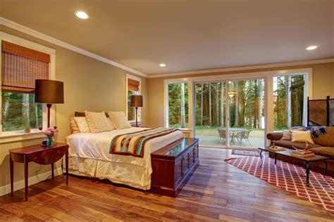 32 Master Bedrooms With Hardwood Floors Modern Interior Design Ideas