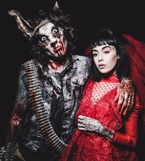 Hannah pixie snowdon and oliver sykes career, website, and her net worth. E M I L I O on Twitter: "Oli Sykes and his wife definitely ...