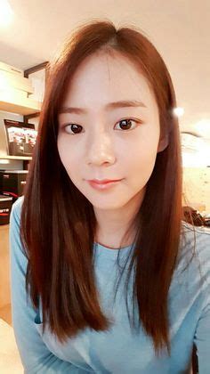 Han Seung Yeon Selca