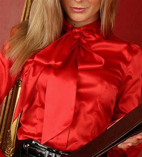 Makes Me Hungry Red Satin Silk Satin Elegantes Outfit Frau Satin Bluse Beautiful Old Woman