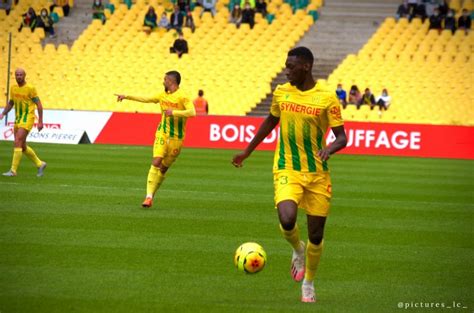 Randal kolo profile), team pages (e.g. Les nantais battus par de très bons Lillois (0-2)