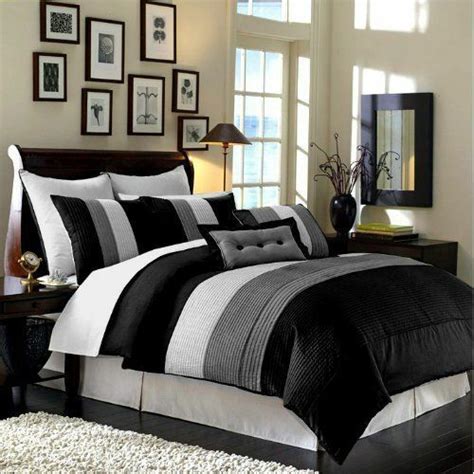 Our comforter sizes guide can help you determine how big yours should be so it can hang nicely. Luxury Stripe Bedding Black Grey and White King Size 8 ...