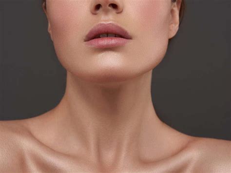 Why Collarbone Is Called Beauty Bone Beauty And Fashion