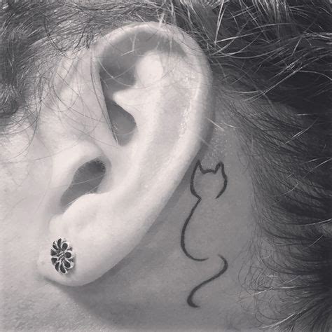 Do tattoos behind the ear hurt. minimal tattoo behind ear - EntertainmentMesh