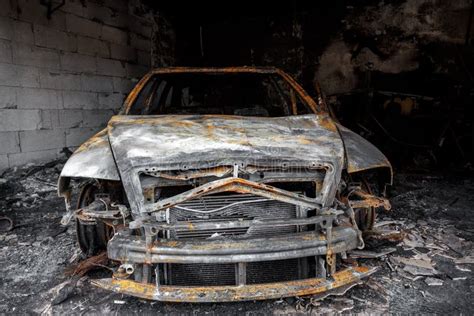 Close Up Photo Of A Burned Out Car Stock Image Image Of Crash Garage