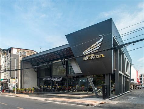 So you can call or get services from them within that time. honda showroom的圖片搜尋結果 | Car showroom design, Facade ...
