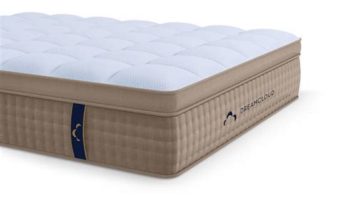 DreamCloud Mattress Review 2019: Pros, Cons, & Final Verdict