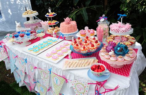 The kids will love you for it! Fun party foods all Aussie kids need at their birthdays ...