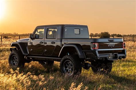 2020 Hennessey Maximus Jeep Gladiator Truck Uncrate