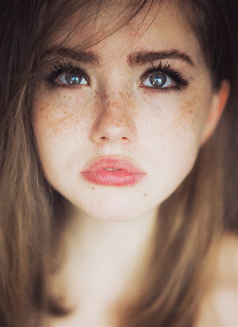 Depth Of Field Looking At Camera Teenager Freckles Human Body Part Freckle Model
