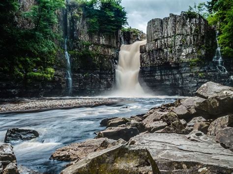 Britains 15 Most Beautiful Waterfalls Beautiful Waterfalls