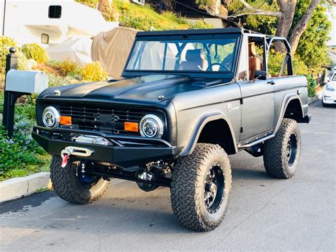 1967 Silver Legend Ford Bronco Custom Classic Ford Bronco